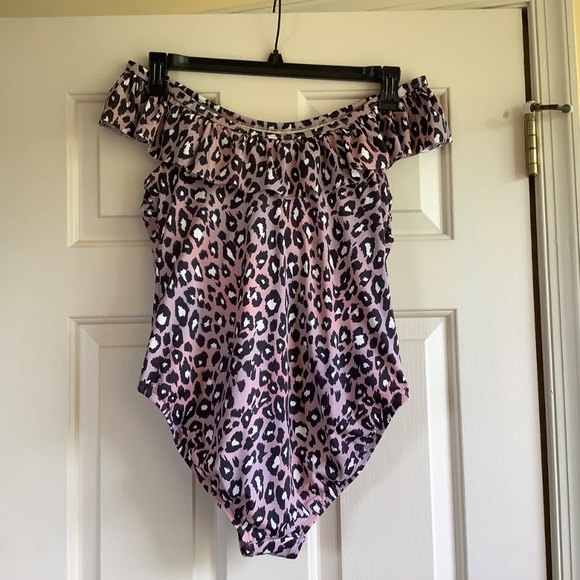 G.I.L.I. Convertible Ruffle Top One-Piece Swimsuit Pink Leopard SZ 12 NWOT - Picture 5 of 16